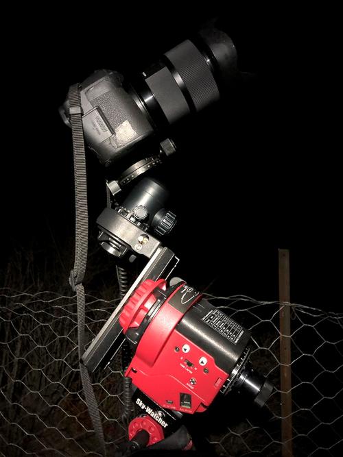 星空摄影除了常规器材，还需要哪些辅助道具？